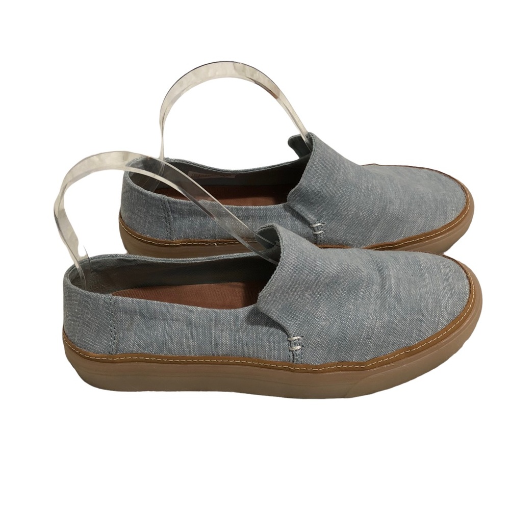 Toms light blue slip on casual loafer shoe 7.5
